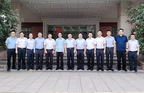 引智揽才 再续华章 ——太能控股、荥阳城投拜访河南理工大学